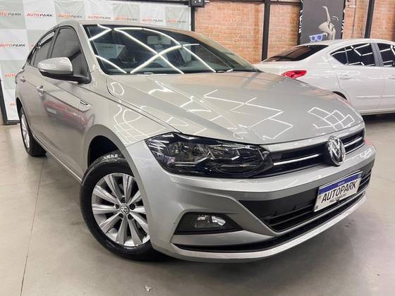 VOLKSWAGEN VIRTUS 1.0 200 TSI COMFORTLINE AUTOMÁTICO